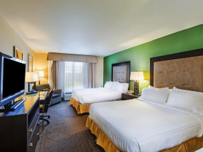 Holiday Inn Express & Suites Eagle Pass by IHG