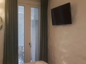 Room Del Giglio