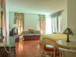 Seagull Beach Studio At Montego Bay Club Resort