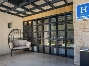 HOTEL DON DIEGO by Ĥ