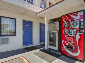 Motel 6 Tempe, AZ - Broadway - ASU