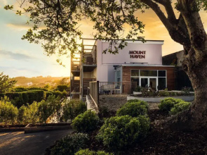 Mount Haven Hotel