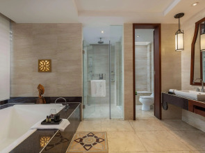 Отель Pullman Sanya Yalong Bay Villas & Resort