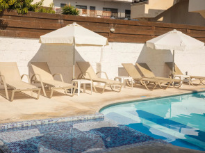 Alecos Hotel Apartments