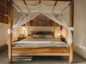 Calalas Lodge