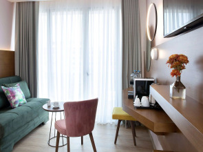 Wyndham Athens Residence