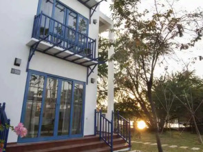 The B Resort