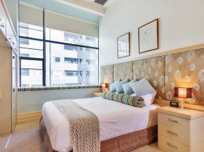 QV Large Penthouse Apartment - 510