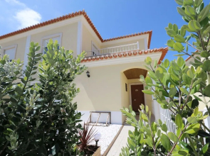 Ferrel Surf House