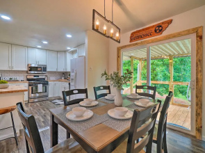 Updated Knoxville Home w/ Media Room + Patio!