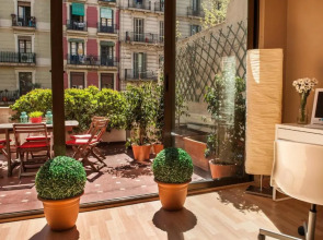 Born Barcelona Hostel