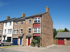 Kirkwood Drive
