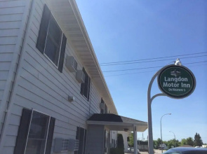 Langdon Motor Inn
