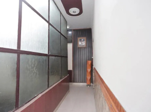 Narayani Guest House by OYO