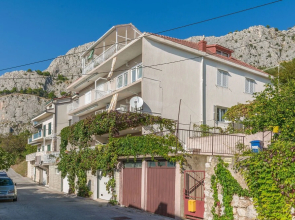 Apartment and Rooms Tatjana