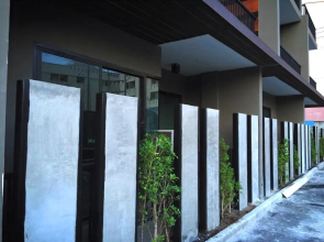 Legen condo & Luxury Service