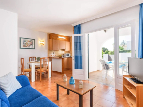 Arena 2 bedroom villa, Cala Blanca