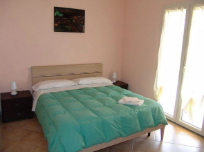 Detached villa in a quiet and panoramic position.-Villetta Solaris