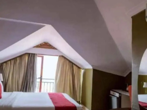 Legend Hotel