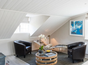 Macaron Boutique Guest House