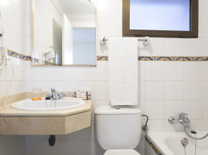 Hotel Globales Cortijo Blanco