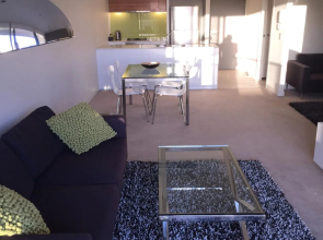 Readyset Apartments Stadium South