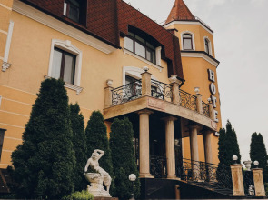 Замковый Парк-Отель