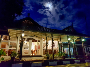 Sutera Sanctuary Lodges at Poring Hot Springs