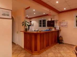 Angelica Apartment Hotel