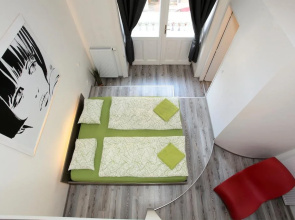 Apartment House - The Modern Flat