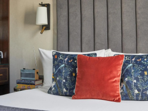 The Selwyn Hotel