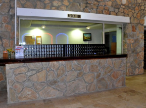 Club Dena Apartments