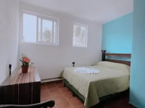 Dreamboat Hostel