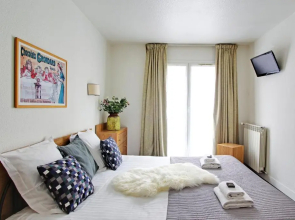 Les Lilas Serviced Apartments