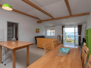 Apartment Square