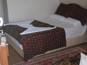 Dort Mevsim Hotel