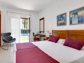 Hotel Daniya Denia