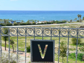 Отель Eva Beach