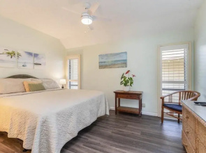 Lae Nani 333, Oceanview, Renovated And Gated 1 Bedroom Condo by RedAwning