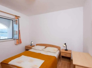 Spacious and Cozy Seafront Apartments