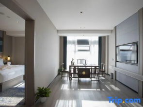 Zhonglian Lizhi Hotel (Wenzhou Longwan JinhaiLake Branch)