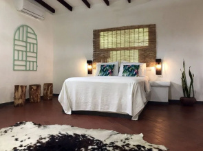 WAKA Hotel Rural