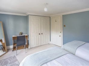 Ivory House - Stunning Central Townhouse