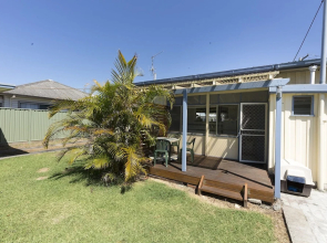 Douglas Cottage Forster