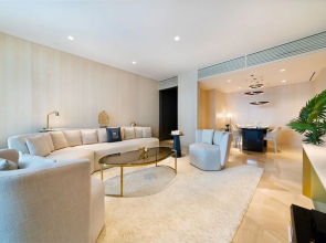 Maison Privee - Luxury Sea View Apt in FIVE Resort on The Palm