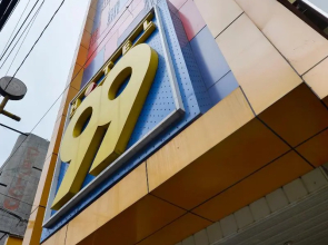 Hotel 99 Monumento Caloocan