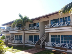 Tropical Inn