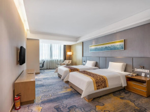 Guangzhou Pearl River International Hotel （Yijing Lu Metro Station）