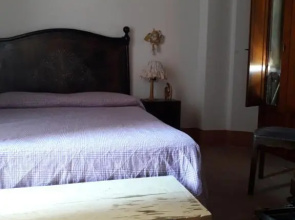 Ancient House in the Historic Center of Sarteano