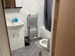 Luton Homestay near AIRPORT